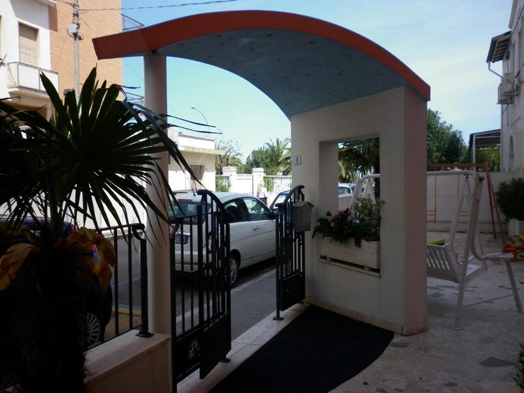 Hotel Cristall San Benedetto del Tronto Eksteriør billede