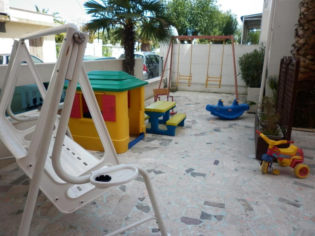 Hotel Cristall San Benedetto del Tronto Eksteriør billede